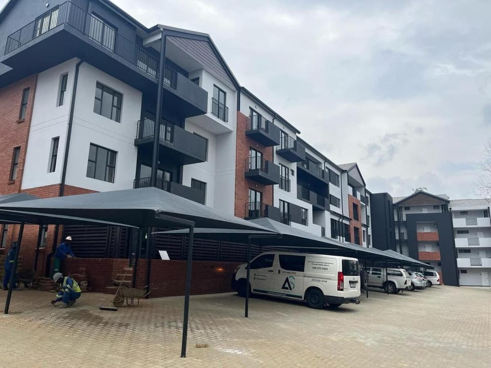 #AlimamaSpaces The Rob's Akaru Apartment in Sandton