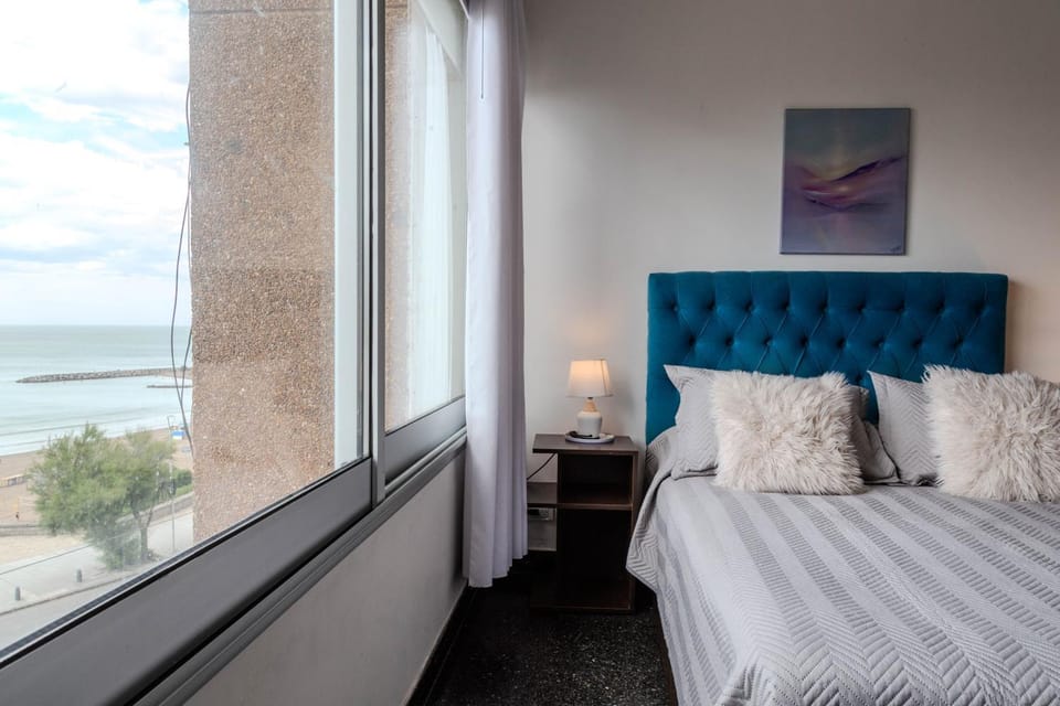 Bed, Bedroom, Sea view