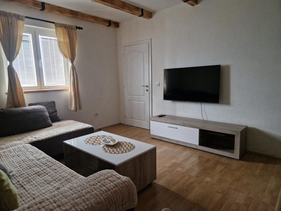 Biser Durmitora House in Montenegro