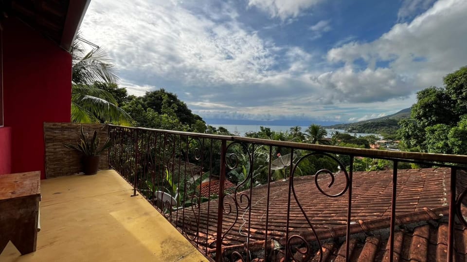 Casa com Vista para o Mar no Coração de Ilhabela House in Ilhabela
