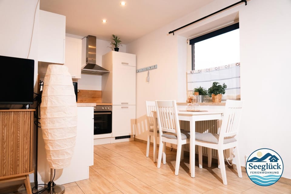 Seeglück I moderne Ferienwohnung für bis zu 4 Personen Steinhuder Meer Apartment in Wunstorf