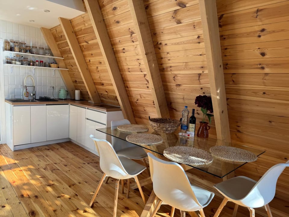 Kitchen or kitchenette, Dining area, kitchen, kitchen