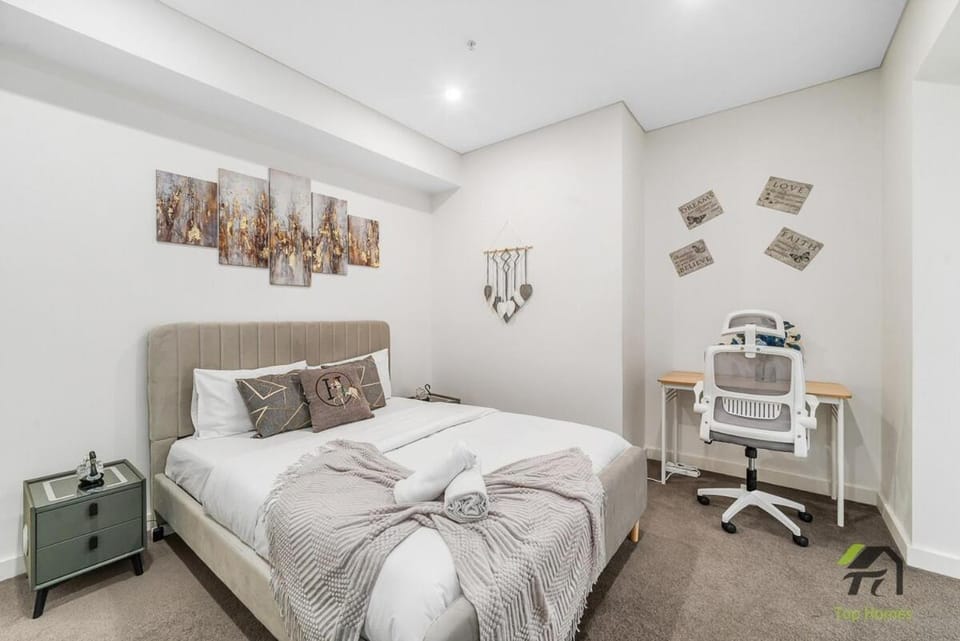 Waterloo Shopping and Entertainment Apartment Apartment in Kensington