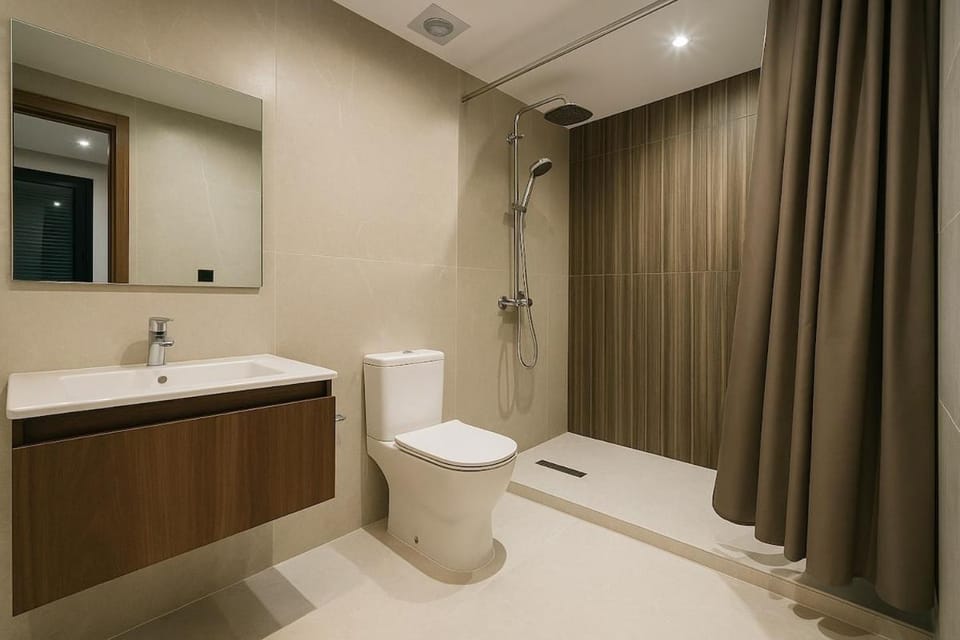 Luxury Apartment 5min CFC Apartment in Casablanca