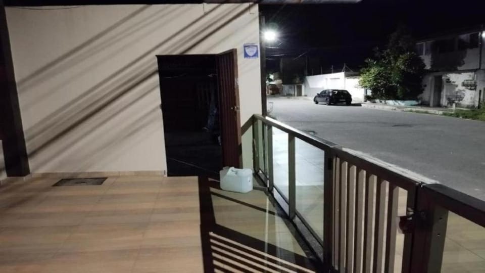 Pousada Paraiso - Predio N 124 Bed and Breakfast in Guarapari