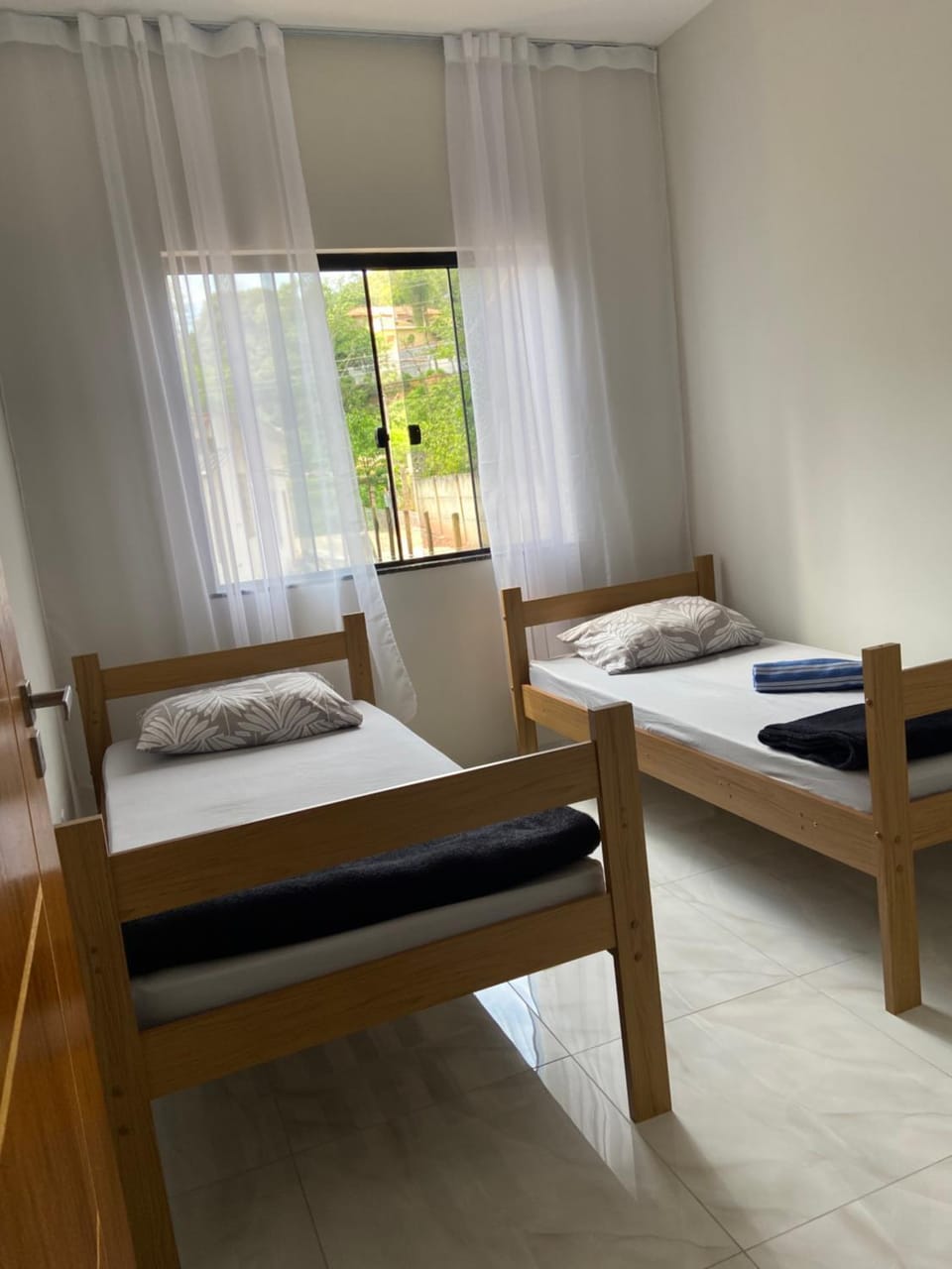 Refúgio do Javary Casa Moderna em Miguel Pereira House in Miguel Pereira