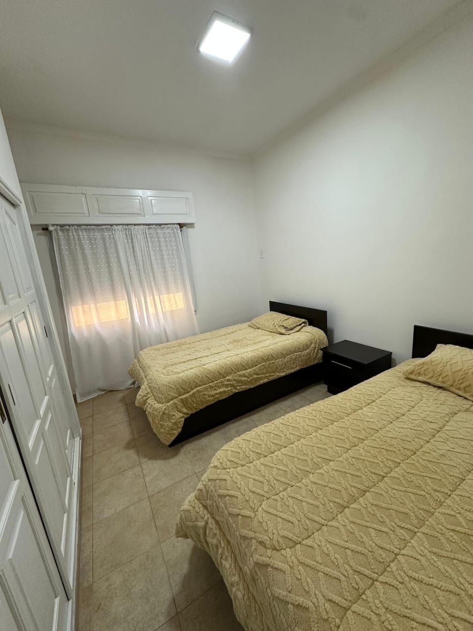 Bed, Photo of the whole room, Bedroom, wardrobe