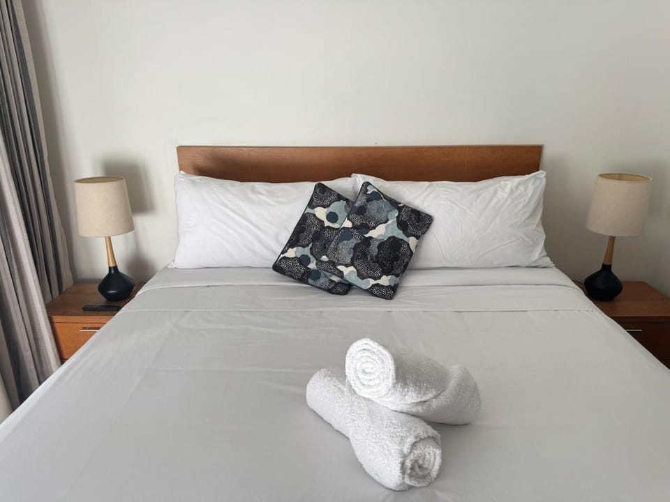 Parkview Studio at Harbour Lights Apartment in Cairns