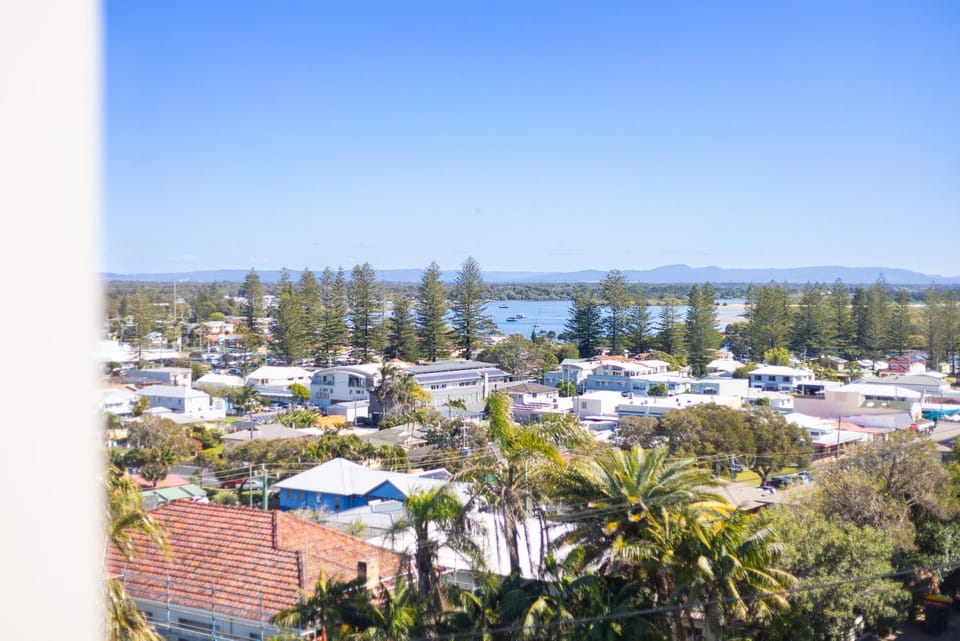 City view, Sea view