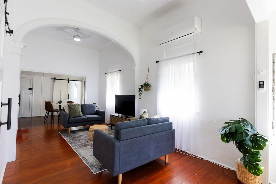Charming Cottage Stay House in Townsville