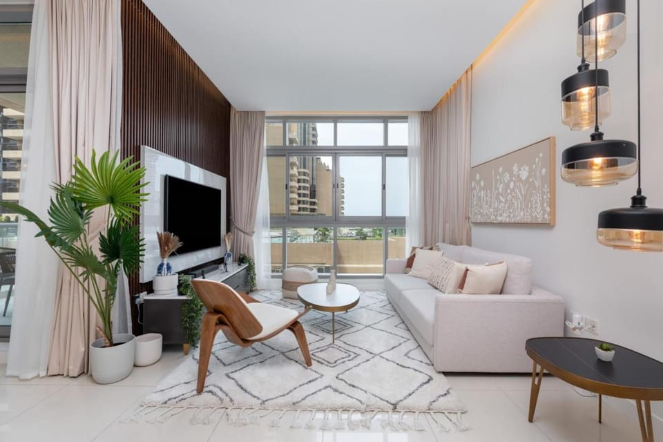 Gala Guests - Iris Blue Luxe Living Collection Apartment in Dubai