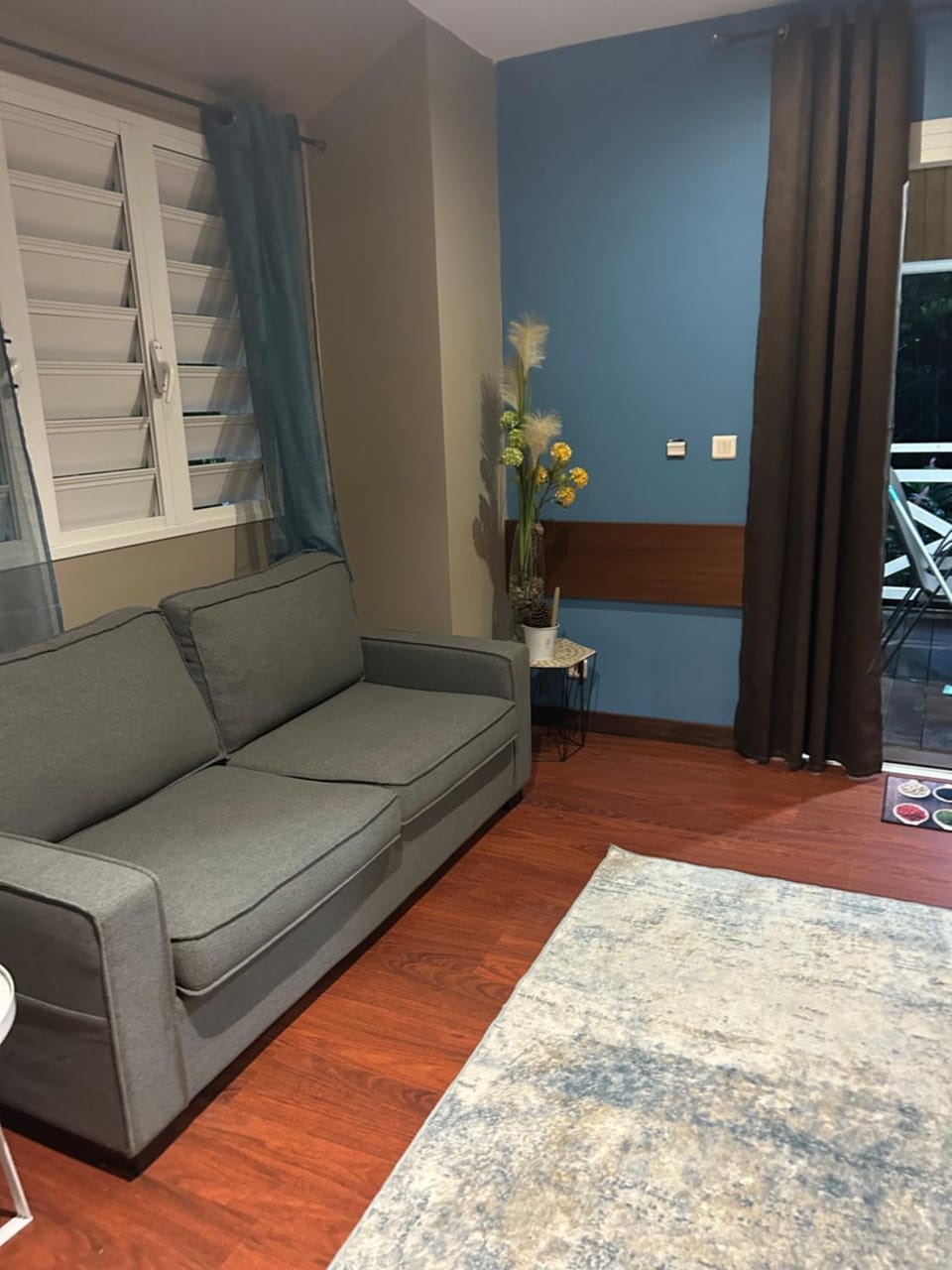 Seating area