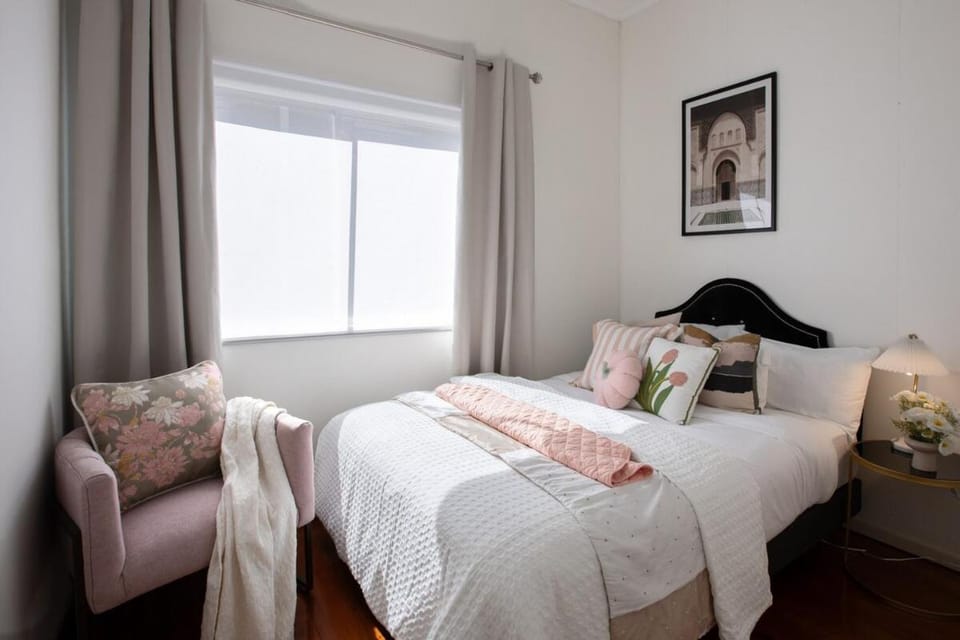 Lux 4B Queenslander by The Gabba House in Brisbane