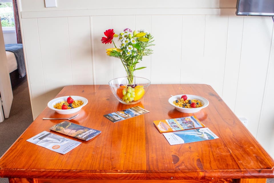 Waitangi Beach Unit B House in Paihia