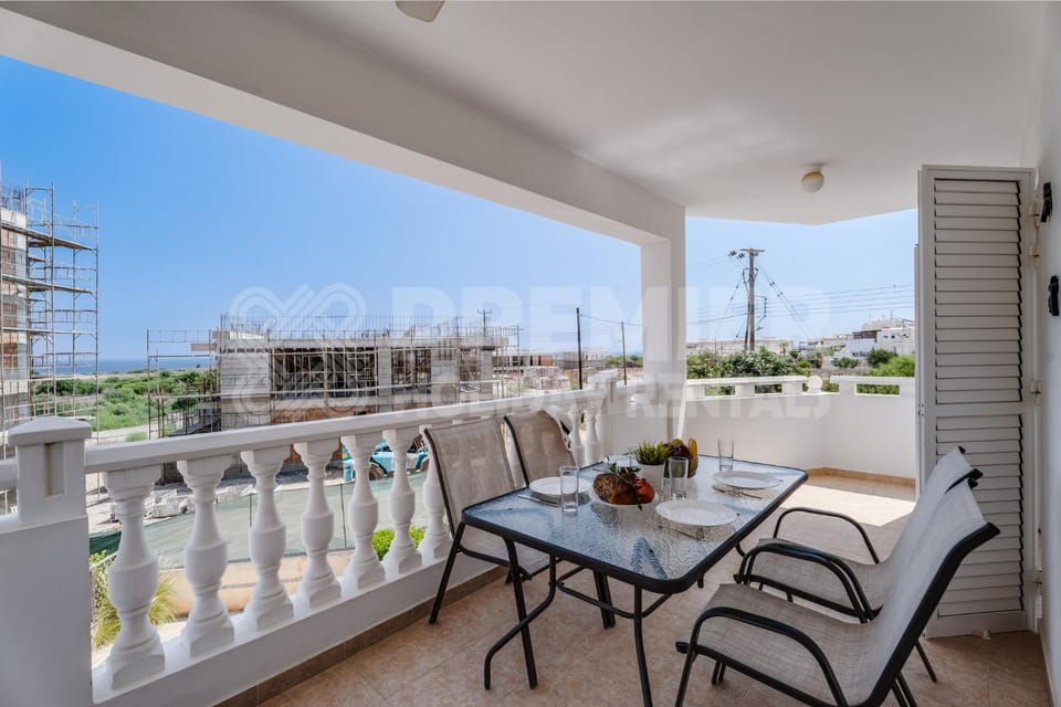 Apartment Karlota Apartment in Paralimni