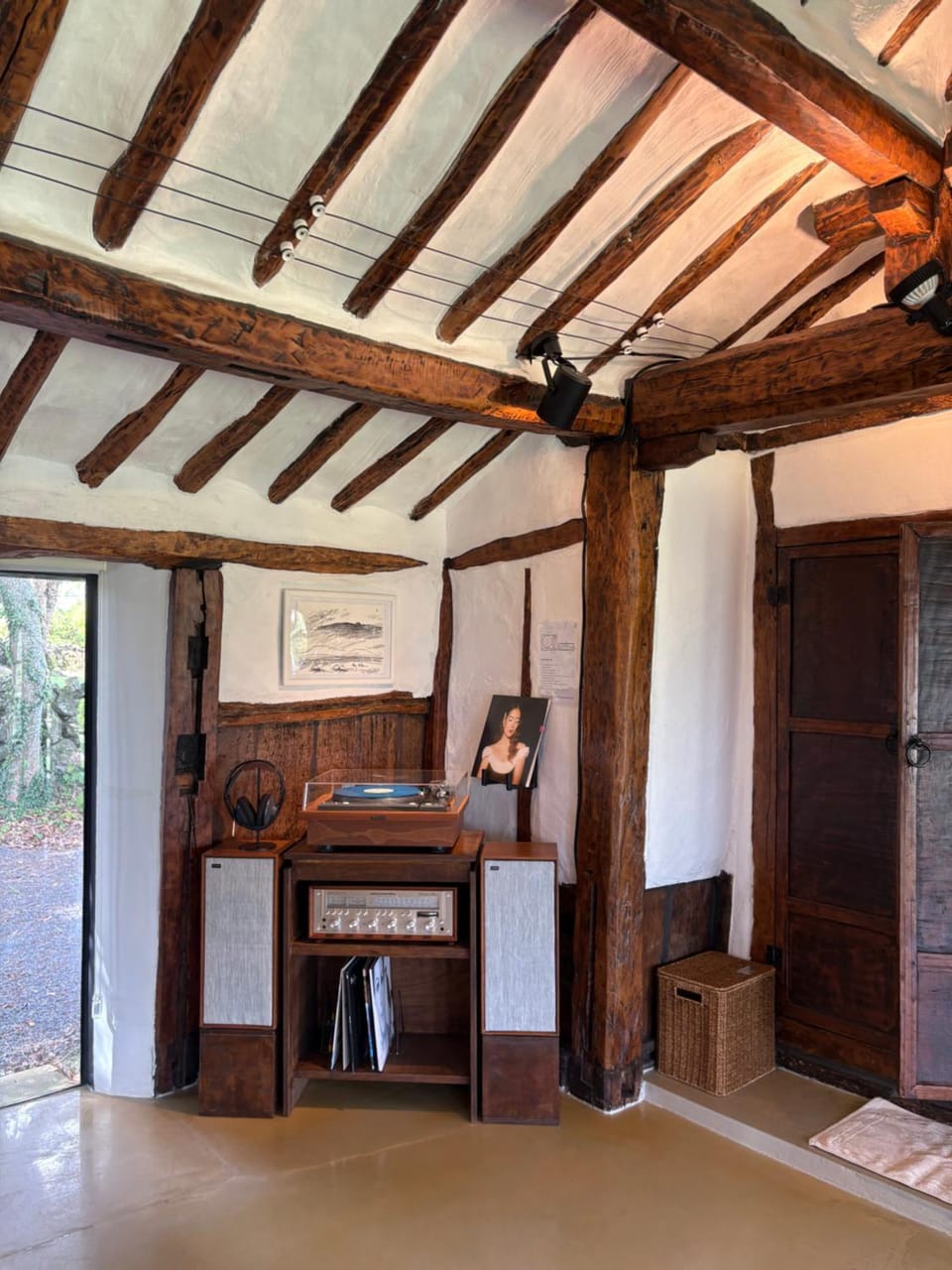 Imjingotaek Hanok Stay Jeju Bed and Breakfast in South Korea