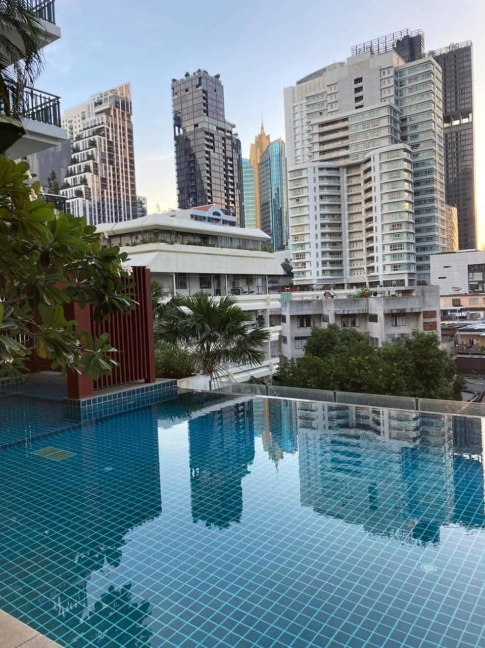 'City Retreat' Asok Sukhumvit 23 Room 53 sqm Apartment in Bangkok