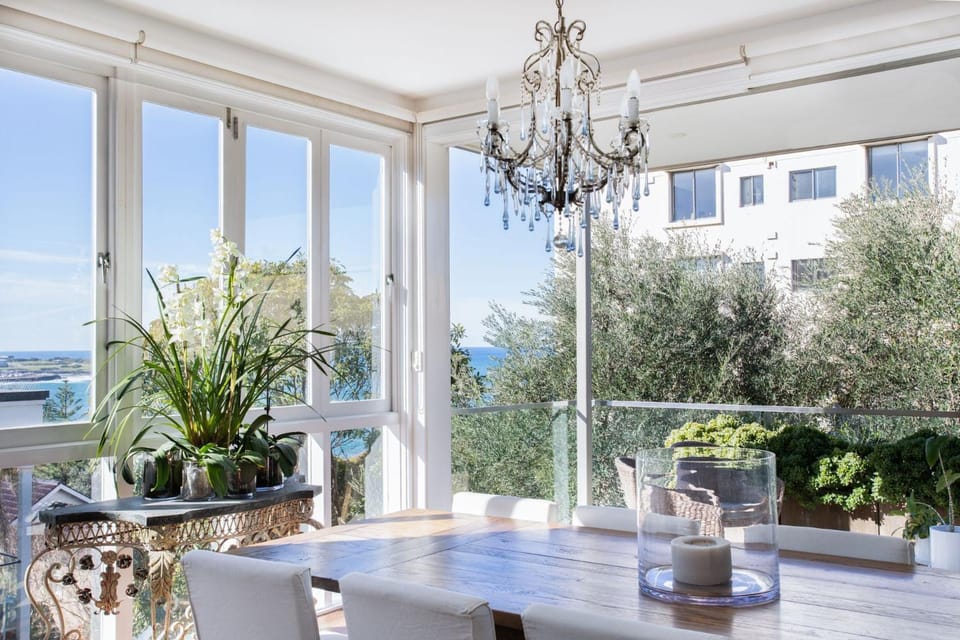 Breezy Coast, Coogee IH House in Sydney
