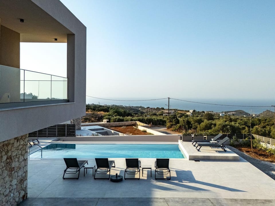 Day, Pool view, Sea view, Swimming pool, sunbed