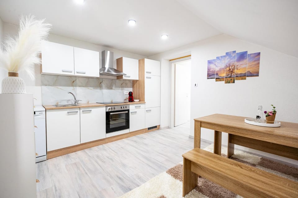 Apartments Lian Apartment in Bled