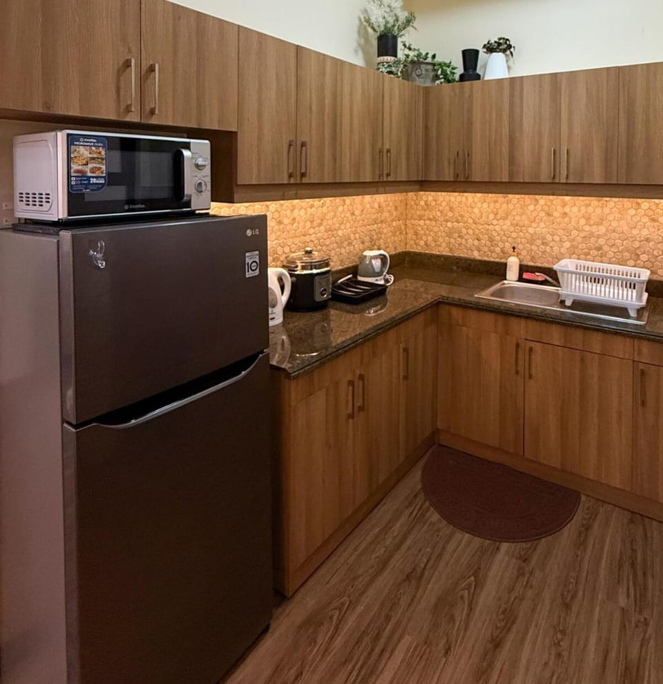 Aesthetic 2BR Near Tourist Spots plus free parking Apartment in Baguio
