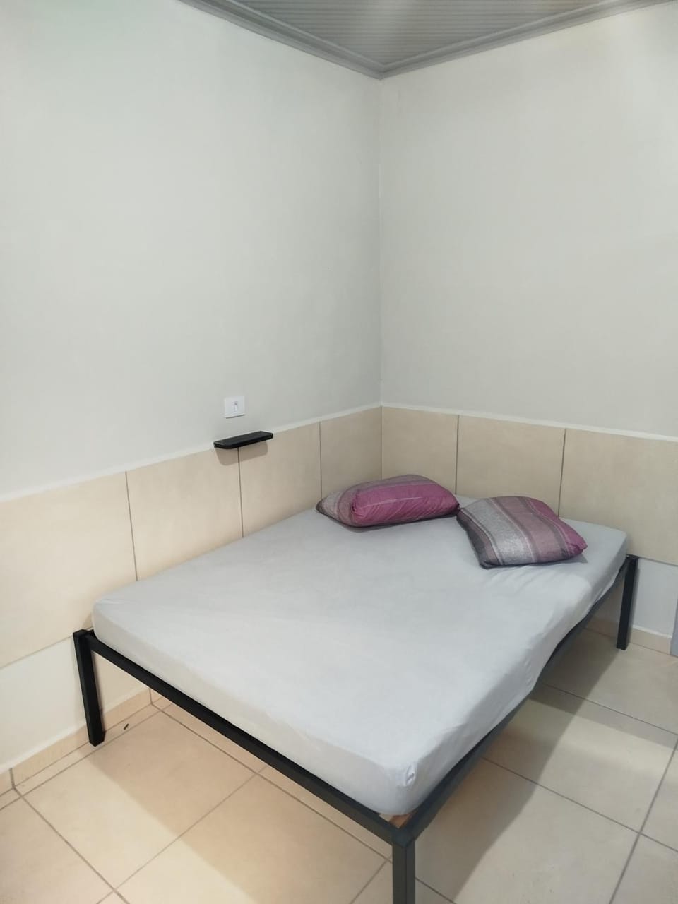 Apto 8 ótimo local próximo Shopping Apartment in Campo Grande
