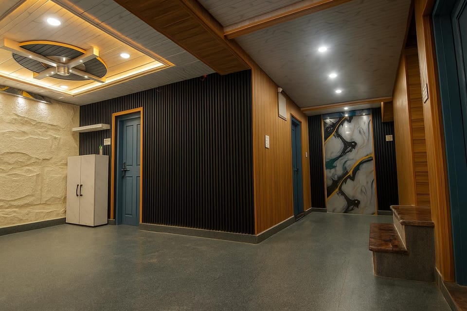 The solace pahalgam Hotel in Punjab