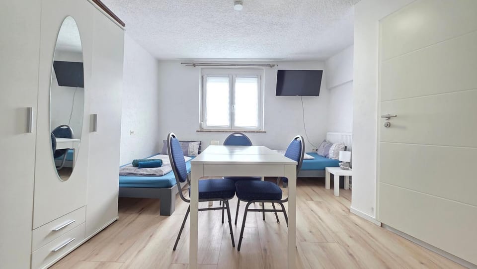 Wohnreich Ulm Zentral - 4OG Wohnung 3 - 1-Zimmerwohnung Apartment in Neu-Ulm
