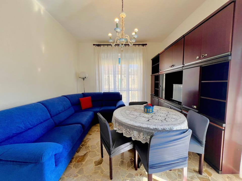 Trilocale in zona Conad Apartment in Varazze