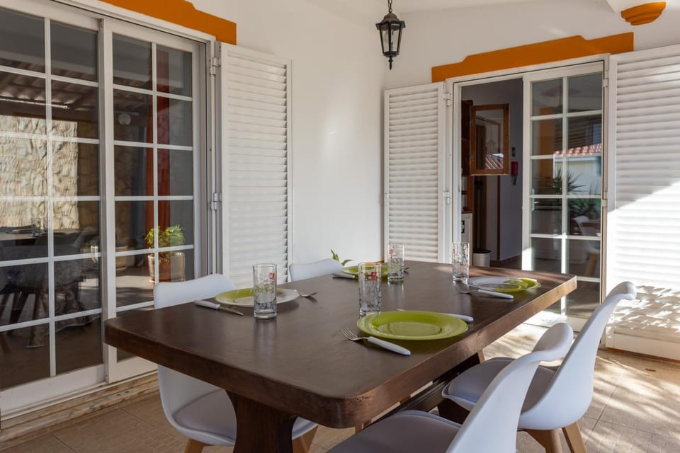 Blife Moustachya Villa House in Faro