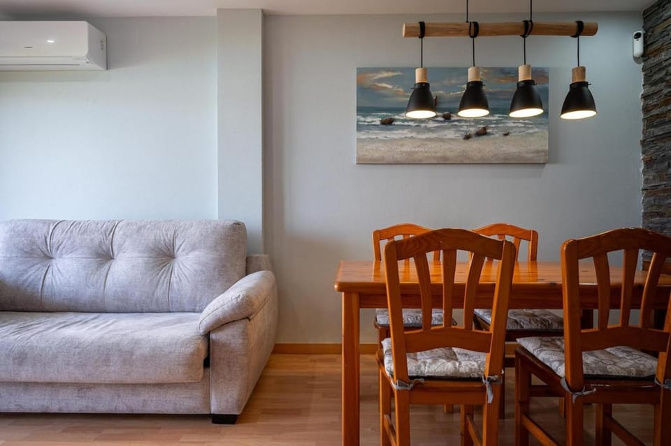 AT156 Pool, Airco, 5 min from the beach Apartment in Creixell