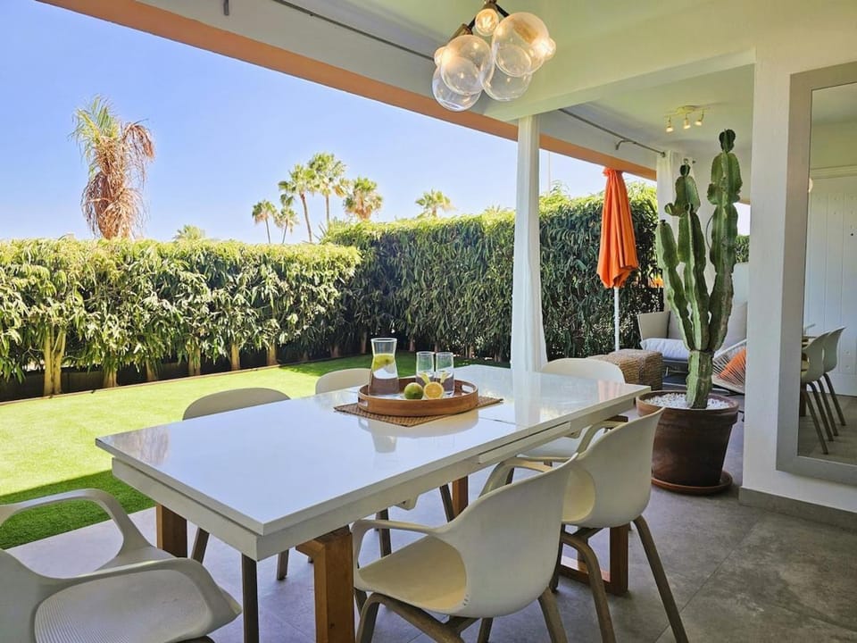 Stylish & cozy home by the beach Apartment in Pasito Blanco