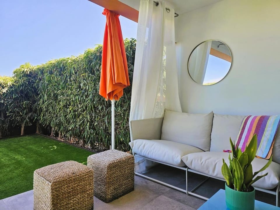 Stylish & cozy home by the beach Apartment in Pasito Blanco