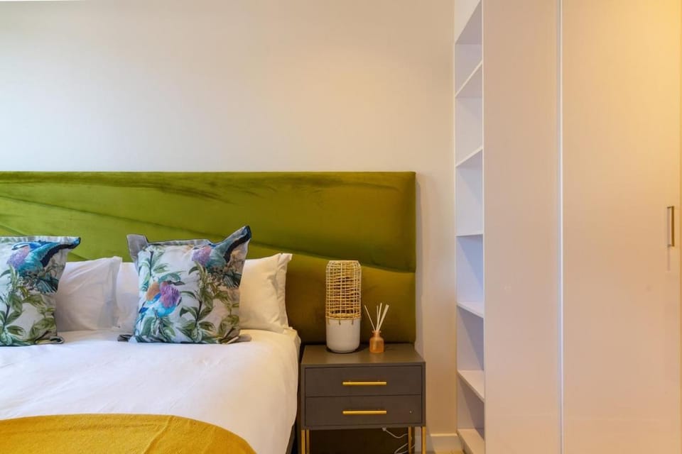 #AlimamaSpaces The Thando's Sandton Gate Apartment in Sandton