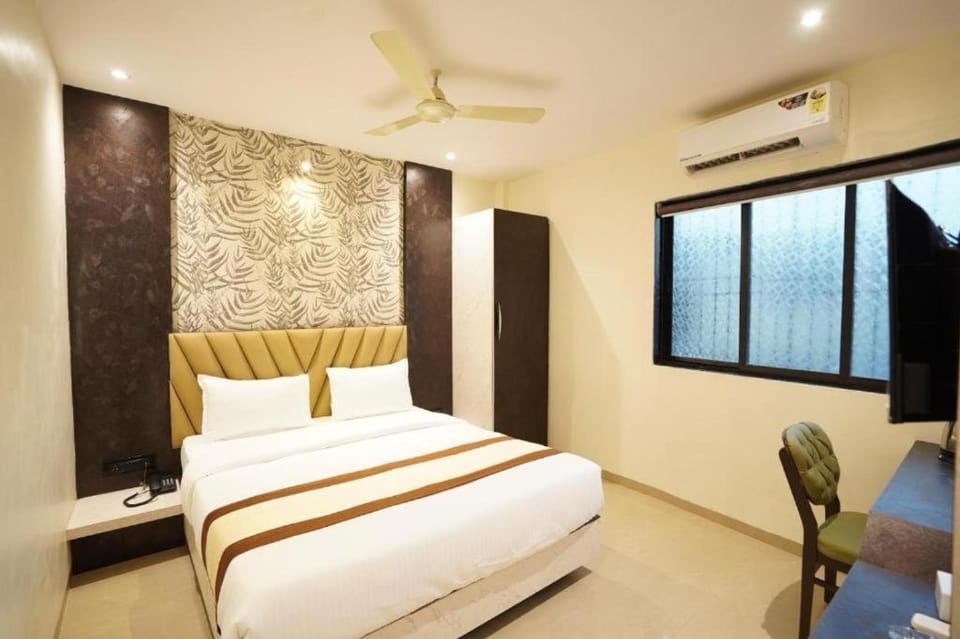 Hotel Relax Residency Hotel in Mumbai