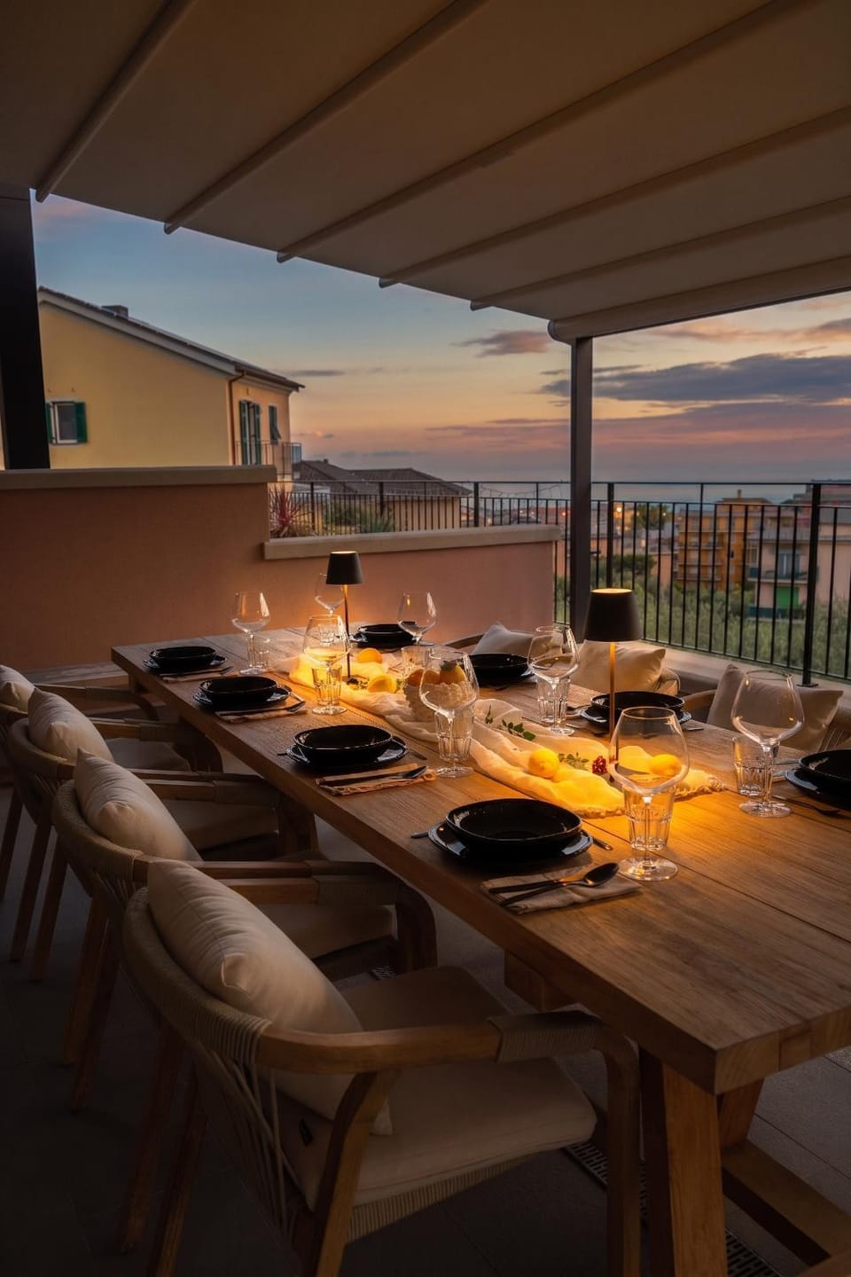 Property building, Balcony/Terrace, Pool view, Sea view, Dinner