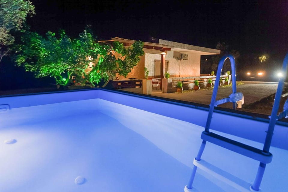 Sinani Villa - Garden Oasis with Private Pool House in Kolympia