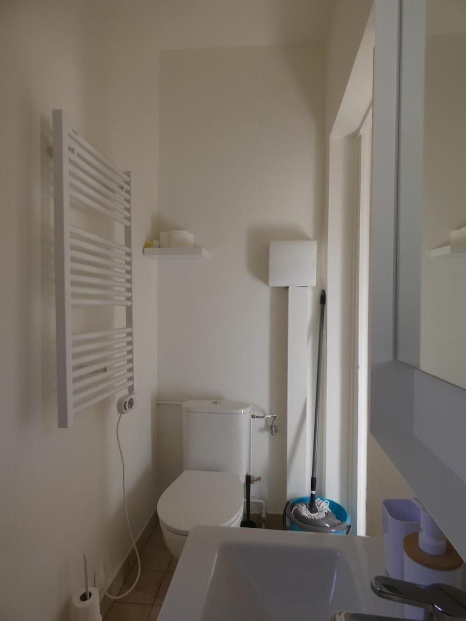 Toilet, Bathroom