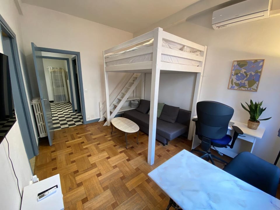 Bed, Living room, Dining area