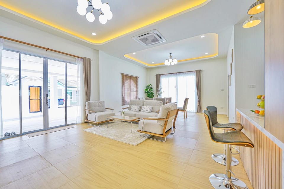 Living room, Seating area, air conditioner