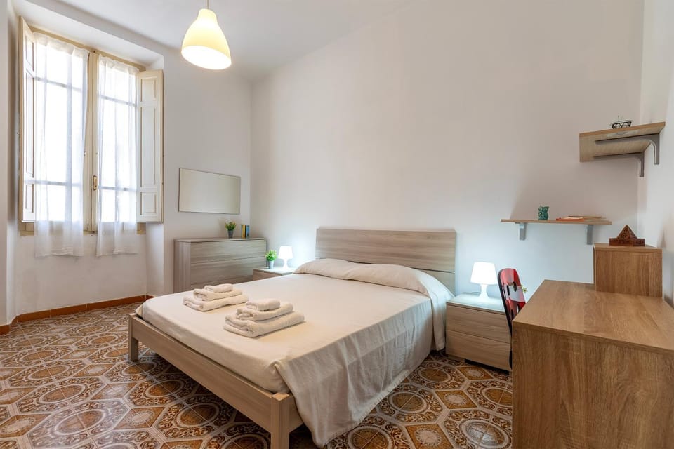 Living room, Bedroom