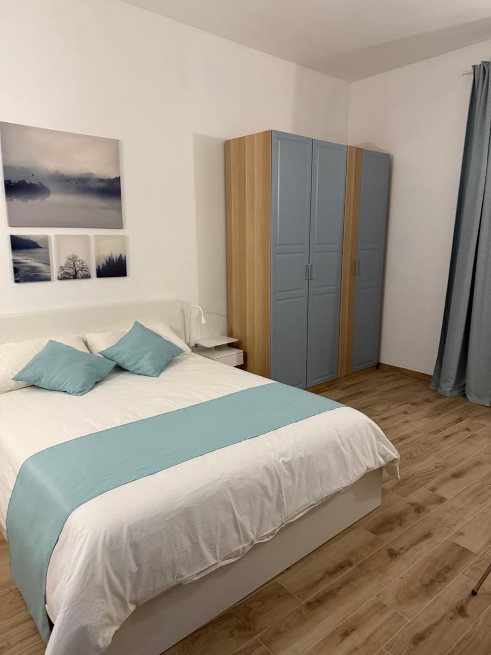 Bed, Photo of the whole room, Bedroom, wardrobe