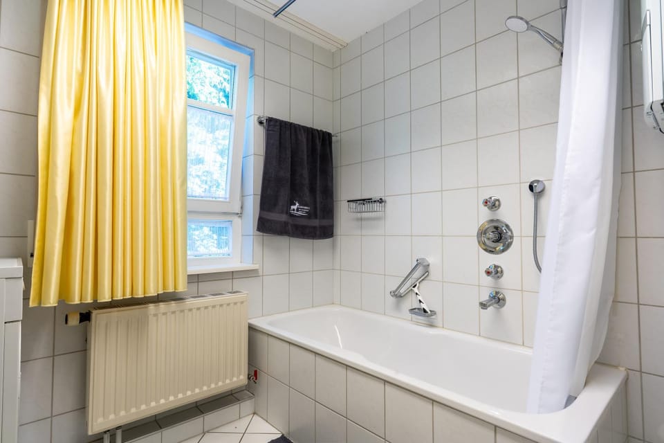 Shower, Bathroom, Bath