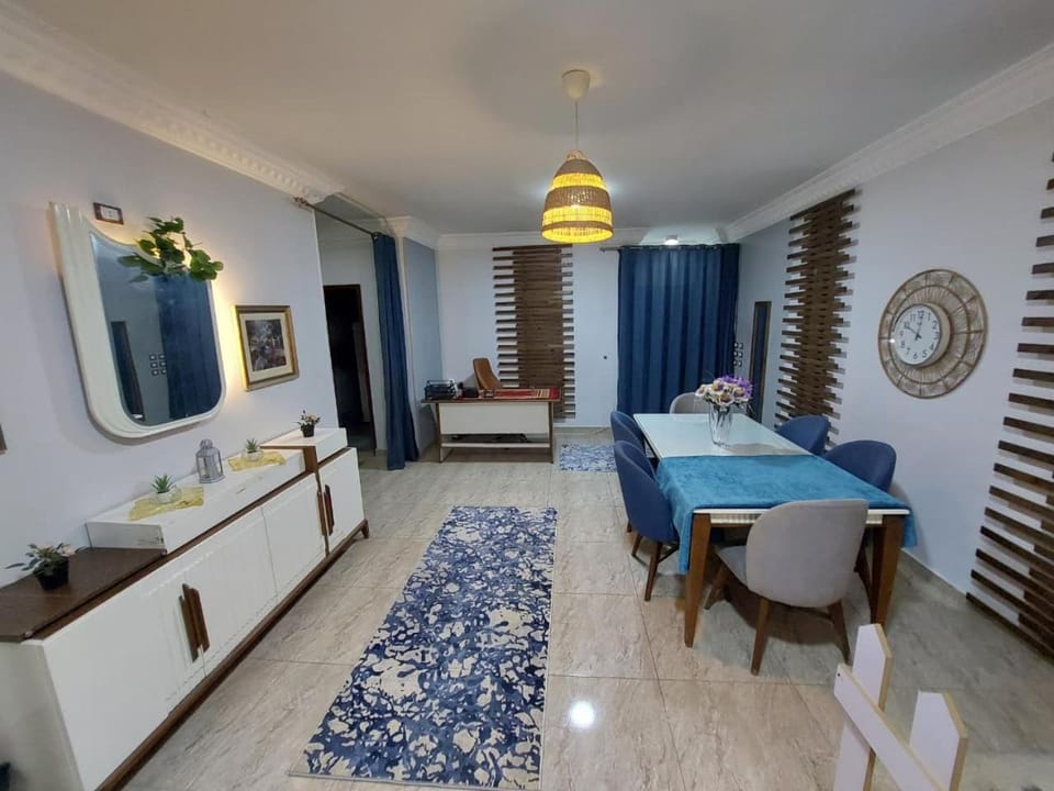 House for family only Apartment in Cairo Governorate