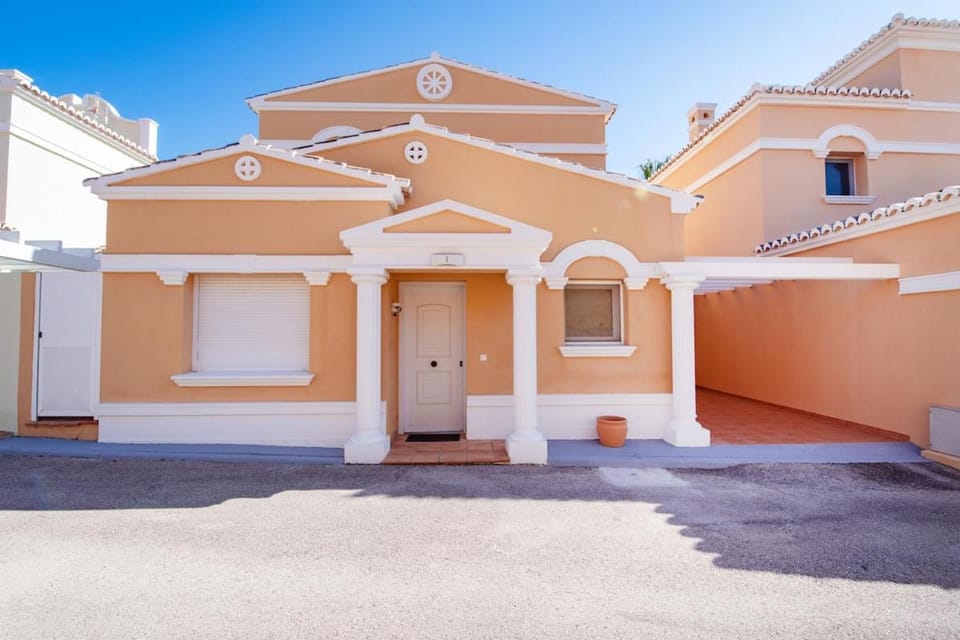 Bungalow with community pool - Vallesa4H Apartment in Calp