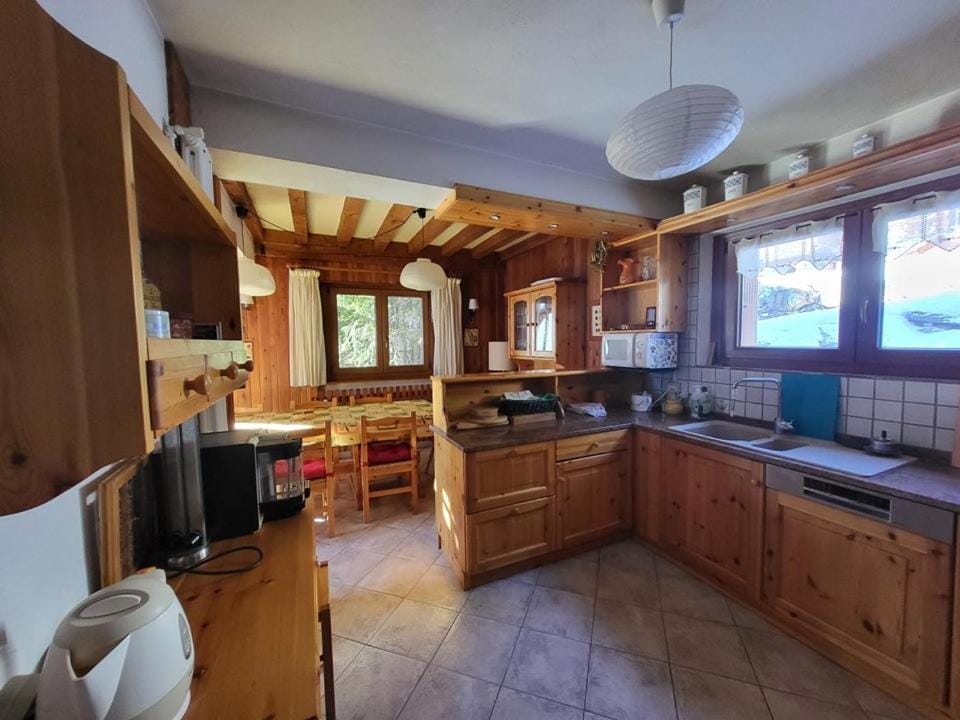 Chalet le Kern a Montgenevre pour 14 personnes Chalet in Montgenèvre