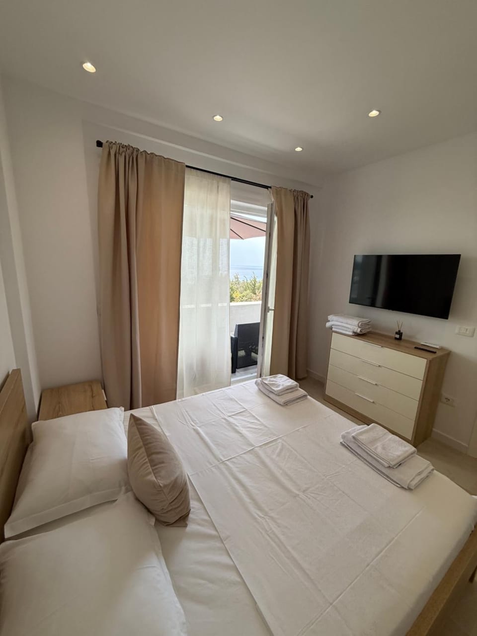 Kaltra Drymades Apartment in Vlorë County, Albania