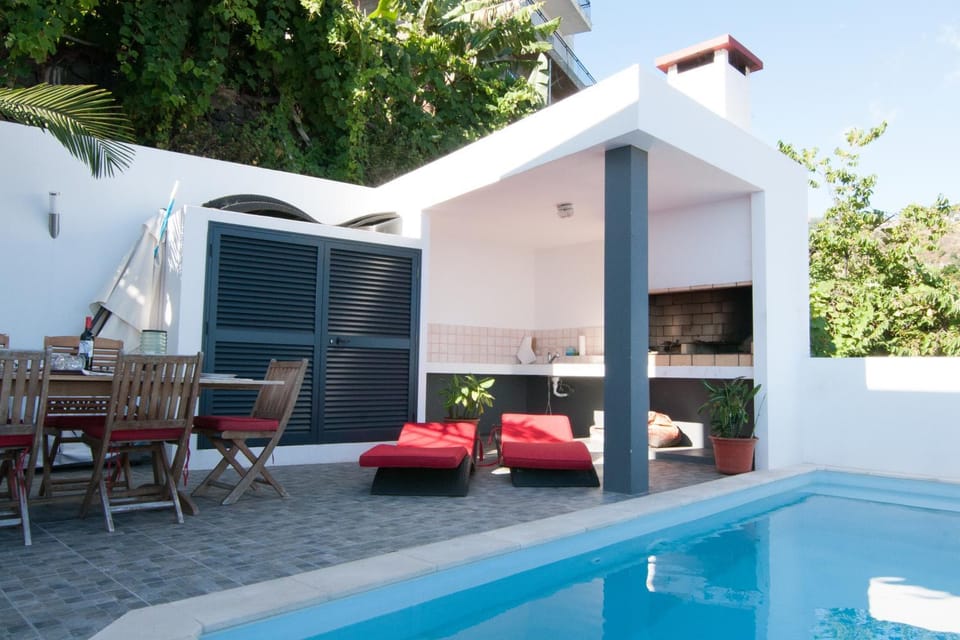 Casa Nici House in Madeira District