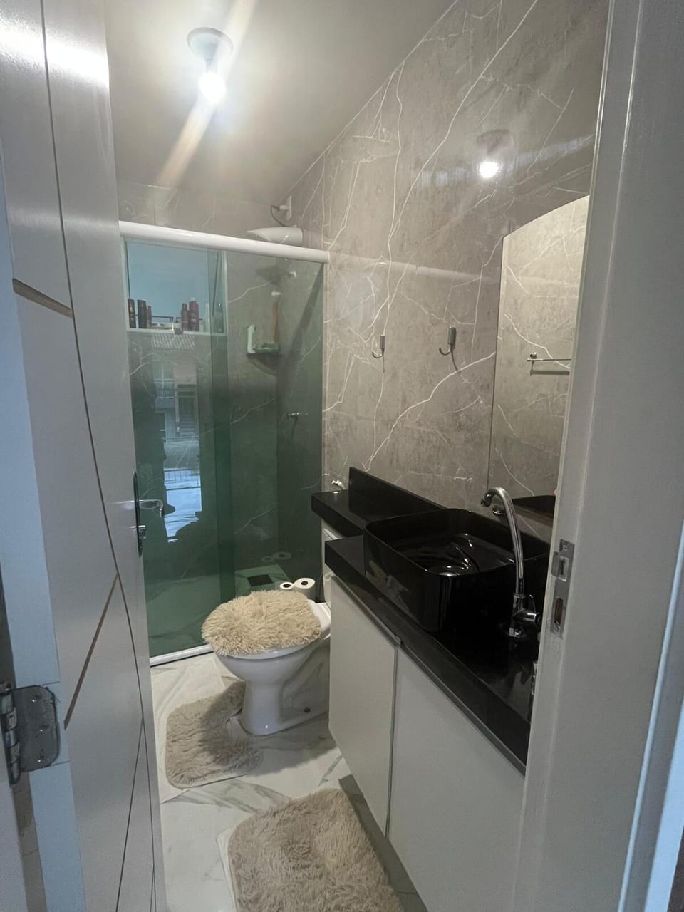 Shower, Bathroom