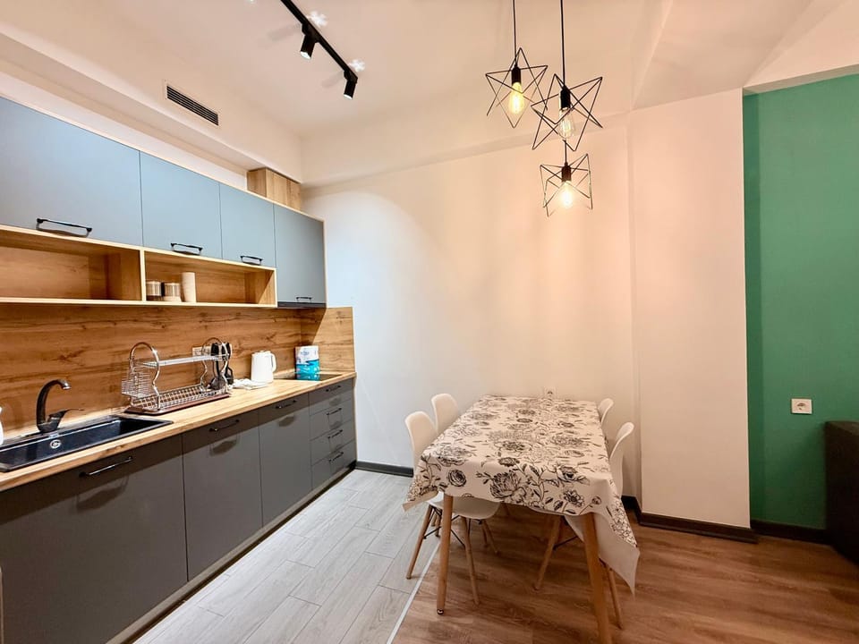 Brand-New 2Bedroom Apartment with Open Balcony in New Luxury Building CITY CENTER, By Malibu Garden Apartment in Yerevan